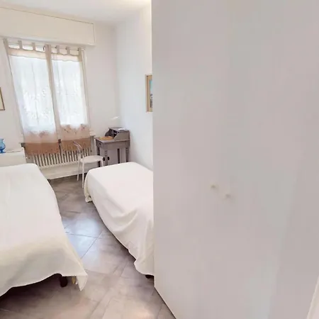 Appartement 33lp - Joli 3p Climatise Au 3eme Etage Menton
